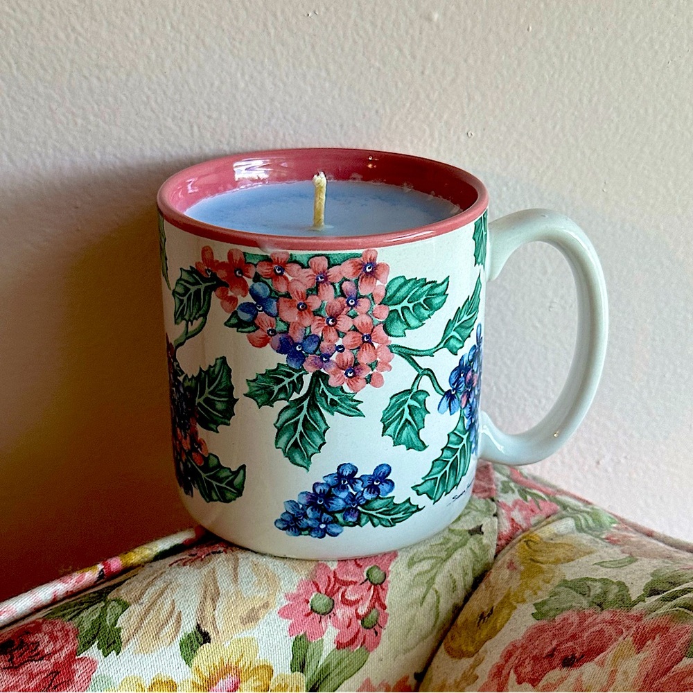 Mug candle